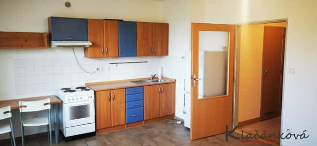 Převod členských práv bytu 1+kk /T/, 29m2 Zlín - Podlesí V, Podlesí V, Zlín