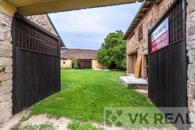 Prodej bývalé zemědělské usedlosti, pozemek 1.232 m, Chotíkov u Plzně, Chotíkov, okres Plzeň-sever