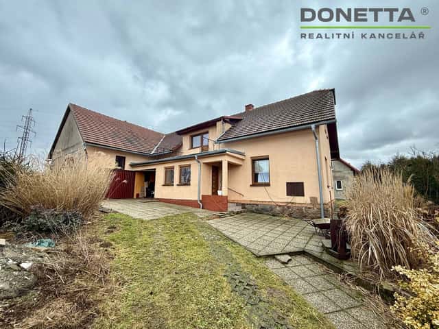 Prodej rodinného domu, pozemek 921 m2, v blízkosti vodní nádrže Seč, Seč – Hoješín, okres Chrudim