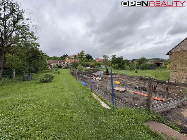 Stavební pozemek o výměře 400 m2 v obci Nížkovice, Nížkovice, okres Vyškov
