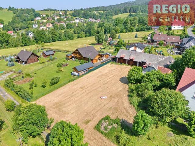 Prodej stavebního pozemku 2288m2 se zastavěnou plochou 361m2 v Nýdku, Nýdek, okres Frýdek-Místek