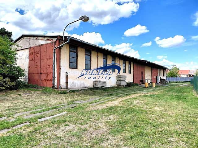 Pronájem skladovacího prostoru 583m2, Vranovice, okres Brno-venkov