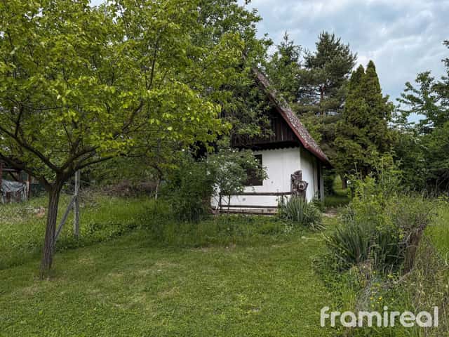 Chata se zahradou - Brno, Brněnské Ivanovice, 1 403 m, Kaštanová, Brno – Brněnské Ivanovice, okres Brno-město
