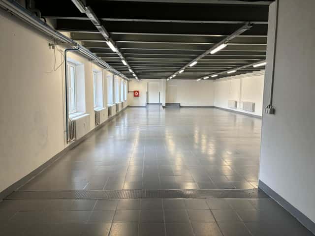 Pronájem skladových, výrobních prostor, Jiráskova, Sezemice, okres Pardubice