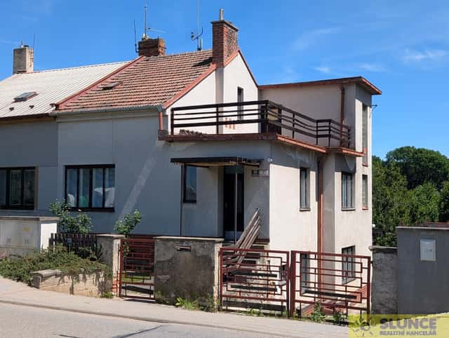Dvougenerační dům se zahradou v Soběšicích, Útěchovská, Brno – Soběšice, okres Brno-město