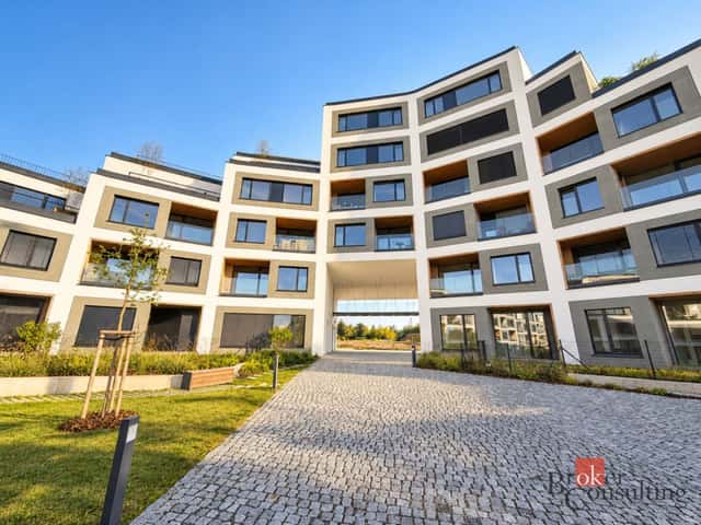 Pronájem 2+kk 50m2 + Lodžie + garáž + sklep 9m2 ul. Dostalové Barrandov, Dostalové, Praha 5 – Hlubočepy