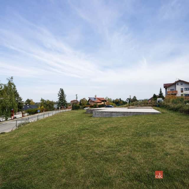 Stavební pozemek 1 387 m, Psáry projekt bungalovu, stavební povolení a základová deska v ceně!, Psáry, okres Praha-západ