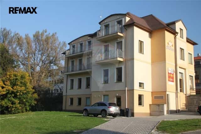 Prodej 3*** hotelu, Beroun-centrum, restaurace, prosperující., Politických vězňů, Beroun – Beroun-Centrum