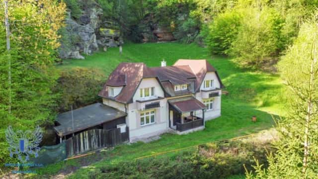 Prodej apartmánového domu Kokořínský důl, Kokořínský důl, Kokořín, okres Mělník