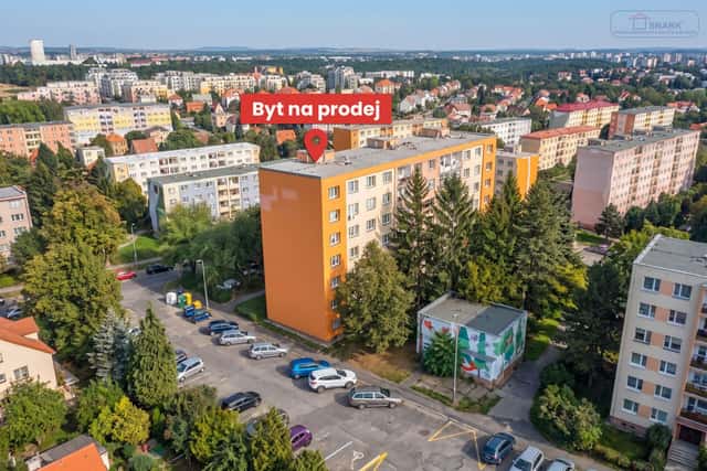 Prostorný byt 3+1 s lodžií u Malešického parku, Káranská, Praha 10 – Malešice