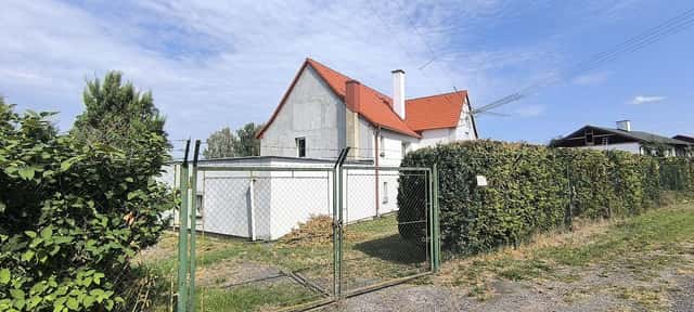 Prostorný rodinný dům k pronájmu v Klestu u Chebu 284 m², pozemek 919 m², terasa 30 m&sup, Cheb – Klest