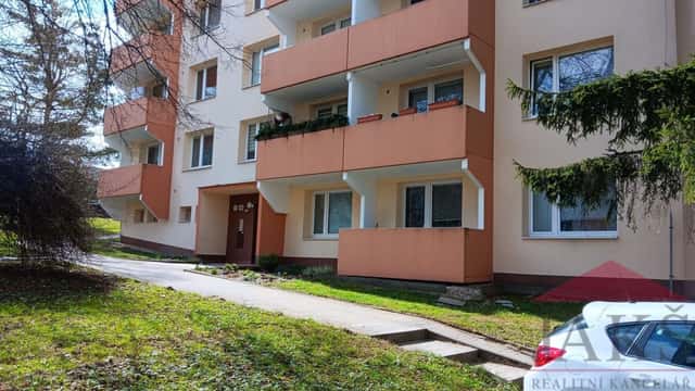 Jihlava - Březinova; pronájem bytu 3+1 s balkonem (75,1 m2) volný od 15.10.26, Březinova, Jihlava
