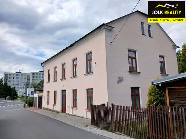 Prodej rodinného domu 172 m2, garáže 18 m2, pozemek celkem 938 m2 - SLEVA !, Opavská, Vítkov, okres Opava