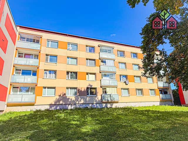 Byt, OV, 2+1, plocha 62 m2, po revitalizaci, komora i sklep, obec Litoměřice, ul. Topolčianská, Topolčianská, Litoměřice – Předměstí