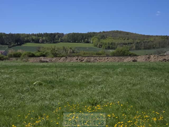 Prodej stavebního pozemku 1000 m2 Krásné Loučky u Krnova, Krásné Loučky, Krnov – Krásné Loučky, okres Bruntál
