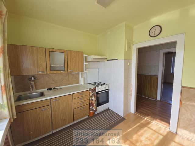 Prodej 3+1 60 m2 Nádražní, Krnov, Nádražní, Krnov – Pod Bezručovým vrchem, okres Bruntál