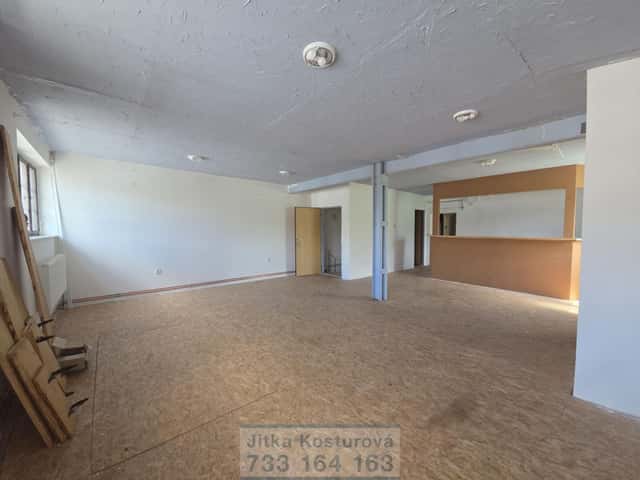 Pronájem kanceláře 100 m² Čsl. Armády 793/59, Krnov - Pod Bezručovým vrchem, Čsl. armády, Krnov – Pod Cvilínem, okres Bruntál