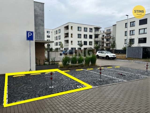 Garážové stání, pronájem, Pardubičky, Pardubice, Pardubice – Pardubičky