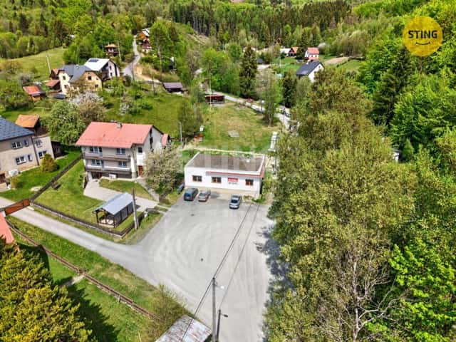 Zámek, hrad, památka, prodej, Prostřední Bečva, Vsetín, Prostřední Bečva, okres Vsetín