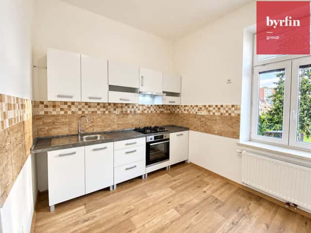Pronájem bytu 2+1 Horovo Náměstí, Opava, Horovo náměstí, Opava – Předměstí