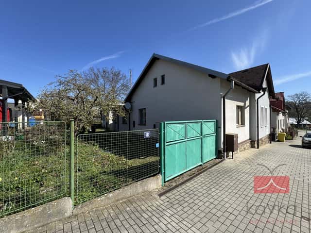 Prodej rodinného domu 2+1, se zahradou, vedlejší stavbou a garáží Humpolec, Dvorská, Humpolec, okres Pelhřimov