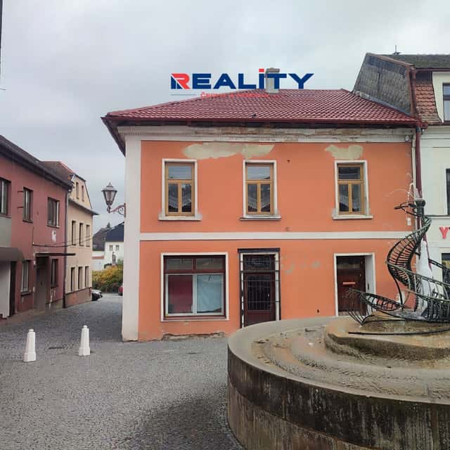 Prodej rodinného domu na náměstí ve Svitavách, náměstí Míru, Svitavy – Město