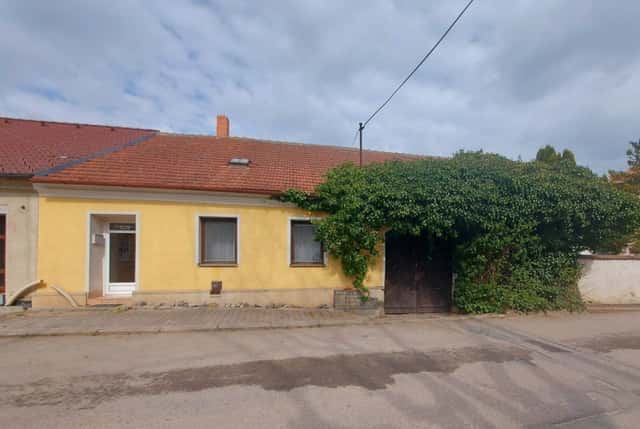 Prodej RD 2+1, s průjezdem a uzavřeným dvorem, Lysice, Halasova, Lysice, okres Blansko