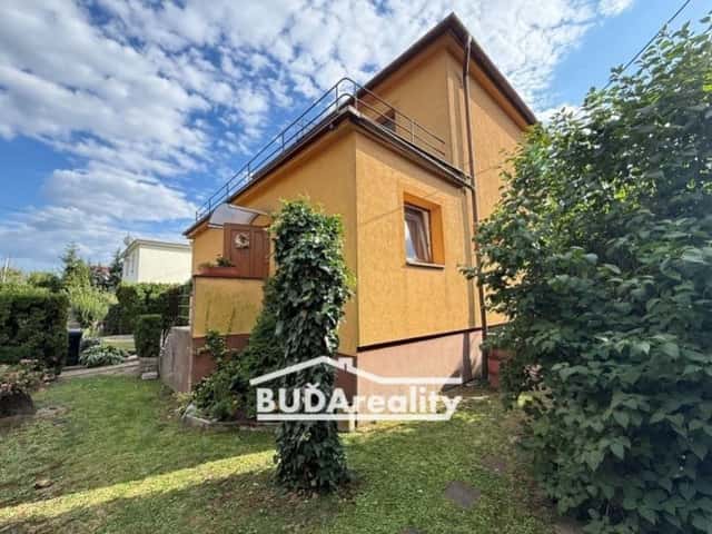 Prodej rodinného domu 4+kk s garáží, 115 m, Otrokovice - krásná zahrada, Otrokovice, okres Zlín