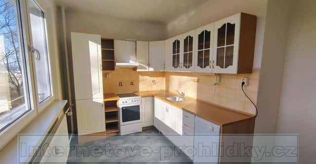 3kk s balkónem, P5 Zbraslav, Žitavského DK00115Z, Žitavského, Praha 5 – Zbraslav