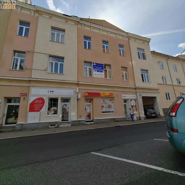 Nájem kancelářských prostor v centru Chomutova, 28. října, Chomutov