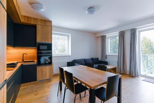 Kompletně zařízený apartmán s finskou saunou, balkónem a garáží pár kroků sjezdovek na Klínovci, Loučná pod Klínovcem – Loučná, okres Chomutov