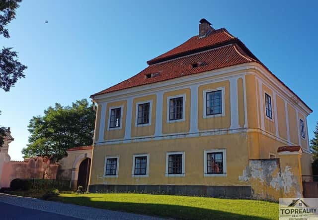 Barokní fara ve Starém Sedle u Orlíku, Orlík nad Vltavou – Staré Sedlo, okres Písek
