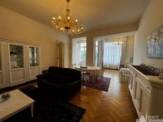 Nadstandardně kompletně zařízený byt 3+kk, 110 m2, 3.patro s výtahem, Italská, P-2, Italská, Praha 2 – Vinohrady