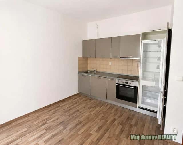 Pronájem bytu 1+kk, 26 m² V Holešovičkách, Praha 8 Libeň., V Holešovičkách, Praha 8 – Libeň