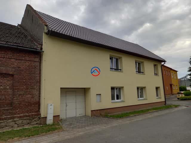 Prodej domu s dvěma byty + ateliér, U kostela, Horní Moštěnice, okres Přerov