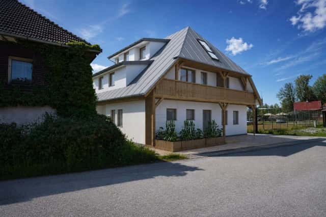 Apartmán 1+kk s balkonem a výhledem do zeleně - KOVÁŘOV LIPNO, Frymburk – Kovářov, okres Český Krumlov