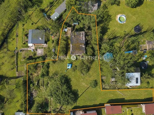Prodej pozemků 1253 m2 v Bystřanech u Teplic, Bystřany, okres Teplice