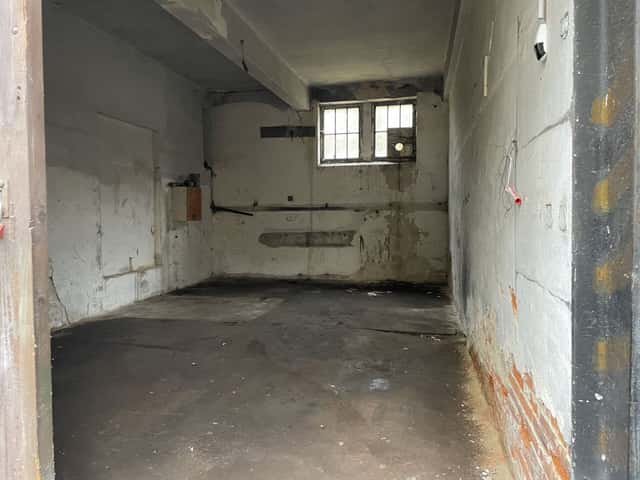 Pronájem garáže (č. 11) o ploše cca 45 m2, Hlavní, Smržovka, okres Jablonec nad Nisou