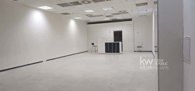 Obchodní prostor, pronájem, Dukelská třída, Pražské Předměstí, Hradec Králové, Dukelská třída, Hradec Králové – Pražské Předměstí