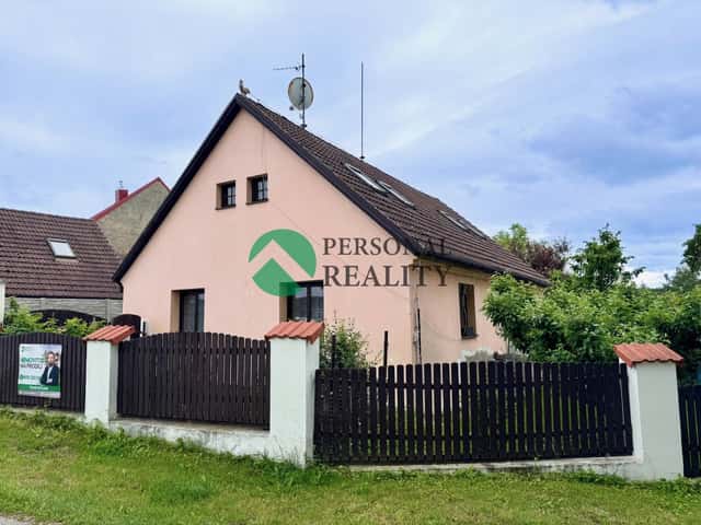 Prodej, rodinný dům 2x 3+1 se zahradou 554m2, Vodňany - Pražák, Vodňany – Pražák, okres Strakonice