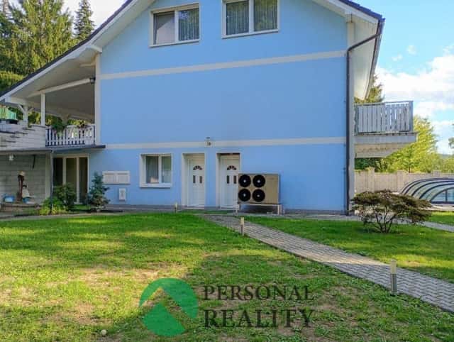 Pronájem vícegeneračního bydlení nebo zázemí pro firmu 350m2 Rabyně okres Benešov, Rabyně, okres Benešov