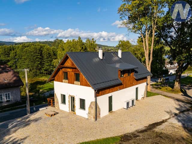Novostavba se dvěma vybavenými apartmány - Bližší Lhota, Horní Planá – Bližší Lhota, okres Český Krumlov