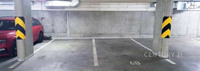 Pronájem, Garážové stání, 14 m - Praha - Žižkov, Olgy Havlové, Praha 3 – Žižkov
