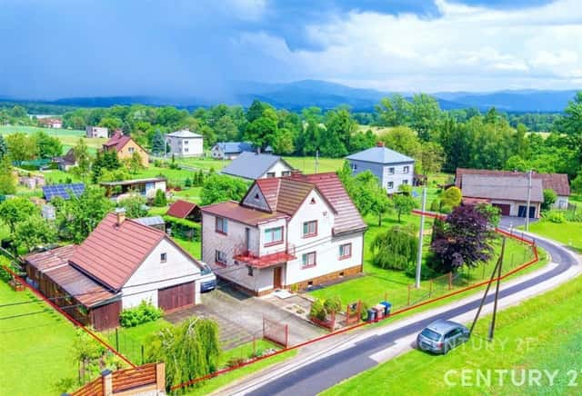 Rodinný dům 4+1 se zahradou, Nebory, CHKO Beskydy, Třinec – Nebory, okres Frýdek-Místek