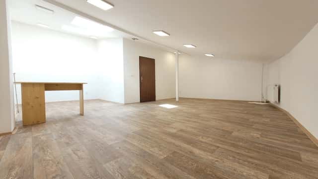 Obchodní, kancelářský prostor v centru Frýdku, Farní, Frýdek-Místek – Frýdek