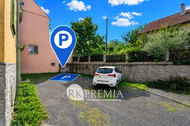 Pronájem parkovacího stání, 11 m2, Teplice, Kašparova ul., Kašparova, Teplice