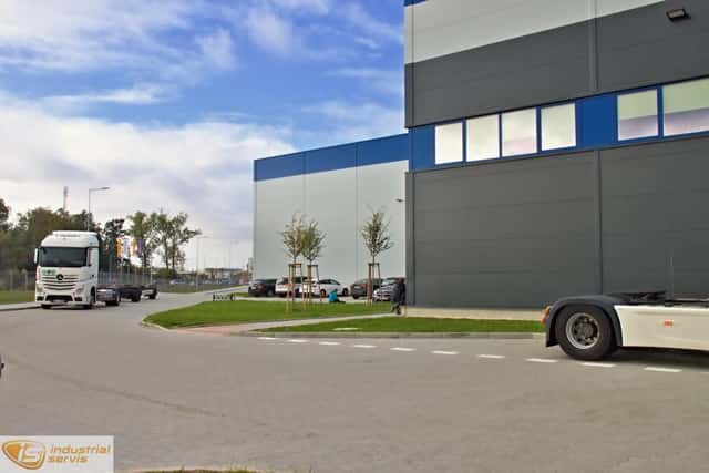 PANATTONI PRAGUE BUSINESS PARK, Praha 10 – Dolní Měcholupy