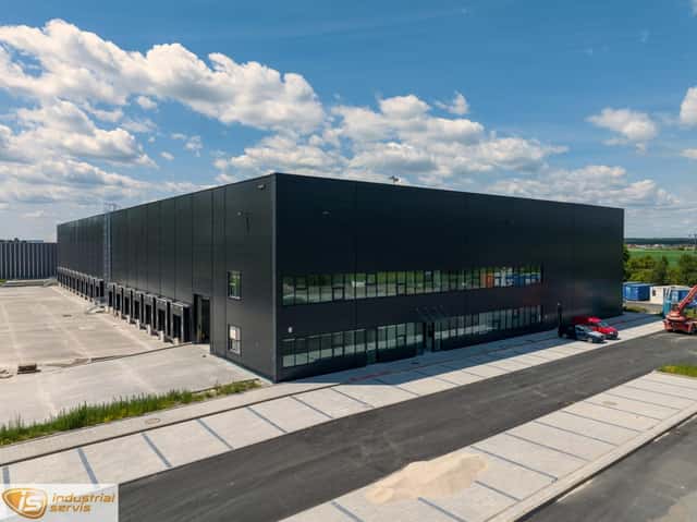 CTPARK HRADEC KRÁLOVÉ, Hradec Králové – Pražské Předměstí