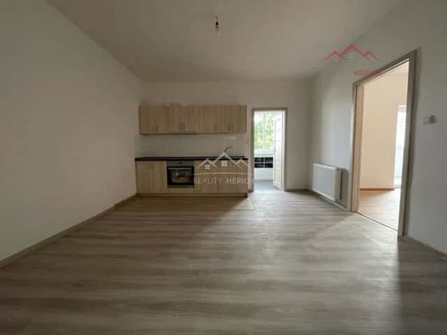 Exkluzivní pronájem bytu 1+1/L (43 m2) Ruská, Chomutov, Ruská, Chomutov