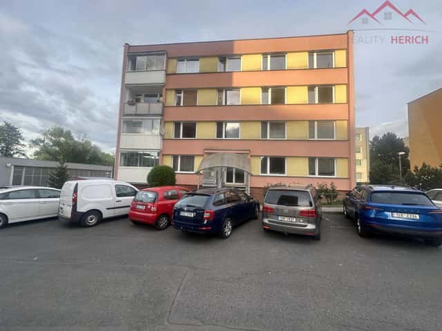 Pronájem bytu 2+1 (60 m2) Kundratická, Chomutov, Kundratická, Chomutov